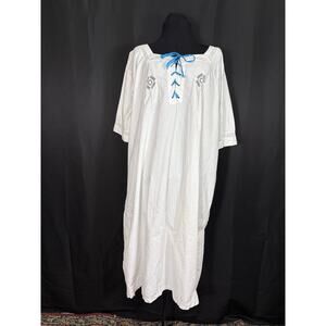 Vintage Victorian White Cotton Nightgown, Handmade Circa 1920's Blue Ribbon Bow